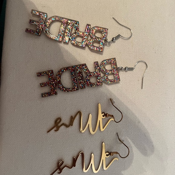 EUC - Francesca’s Beaded Bride Clutch. Only used once. - Picture 5 of 5